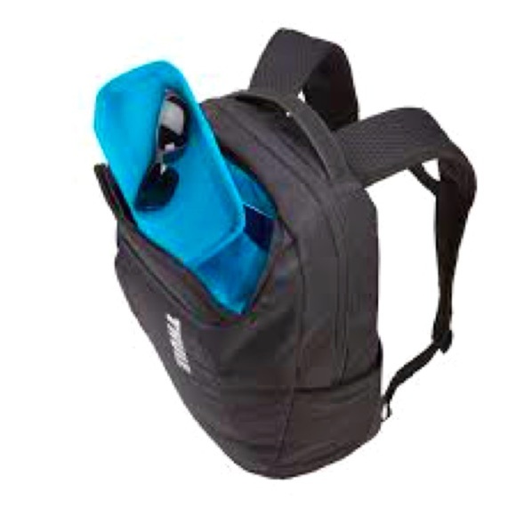 THULE SWEDEN Accent Backpack 23L Black UNISEX Backpack - Picture 2 of 16